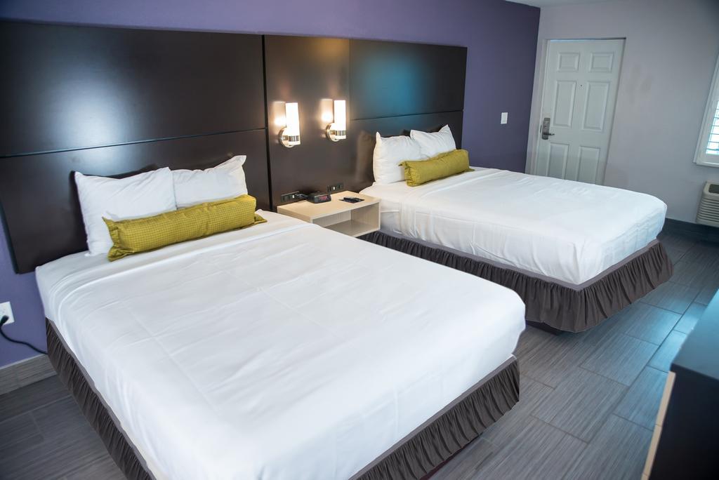 Atlantic Inn Indian Harbour Beach Екстериор снимка